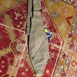 Gooseket toddler sling